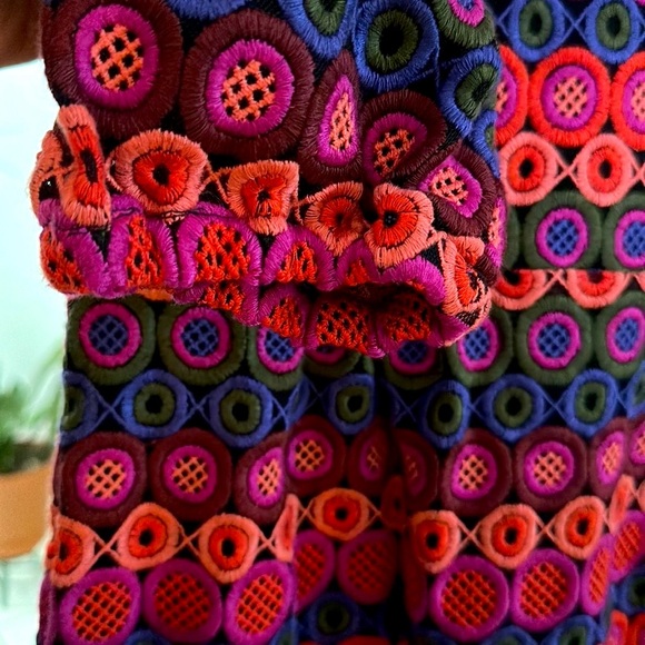 Trina Turk Multicolored Eyelet Crochet Shift Dress size 10 - Picture 5 of 8